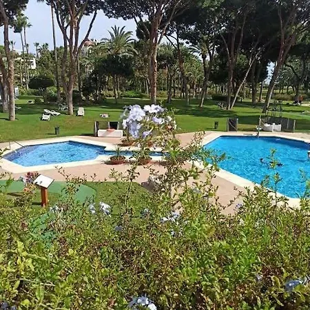 Beachfront Luxury Felicidad * Marbella