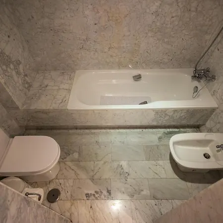 Beachfront Luxury Felicidad Apartment